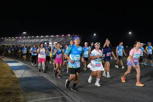 BIB: 1143, 1543, 20196, 
                            <button type="button" onclick="openModal(22823997)" class="btn btn-primary btn-sm float-right btn-popup" data-toggle="modal" data-target=".modal-high-quality">
                        <i class="fas fa-shopping-cart"></i> Add to Cart
                    </button>
                                            <button type="button" onclick="isThisMe(22823997, true)" class="btn btn-success btn-sm float-right btn-popup btn-isme hidden" data-toggle="tooltip" data-placement="bottom" title="นี่คือรูปของคุณใช่ไหม คลิกที่นี่เพื่อเอาเข้าอัลบั้ม">
                        <i class="fas fa-plus"></i> Add to album
                    </button>
                    <button type="button" onclick="isThisMe(22823997, false)" class="btn btn-warning btn-sm float-right btn-popup btn-isnotme hidden">
                        <i class="fas fa-ban"></i> Remove from album
                    </button>